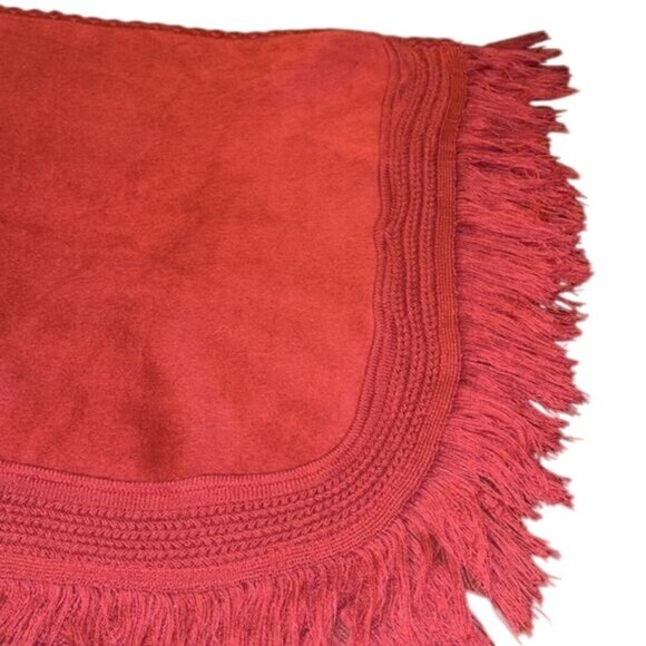 Vintage Womens Boho Fringe Trim Poncho Burgundy One Size Lightweight Layering Wr - Picture 8 of 9